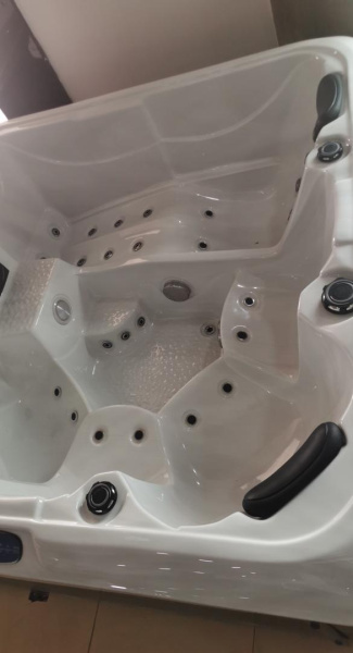 Мини спа-бассейн Joy Spa JY 8020